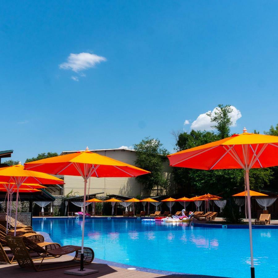 Alpen Park Hotel Shymkent Luaran gambar