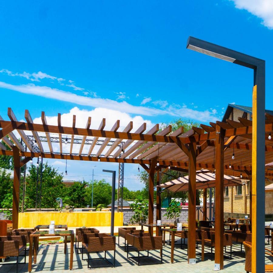 Alpen Park Hotel Shymkent Luaran gambar
